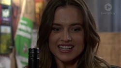 Amy Williams in Neighbours Episode 7586