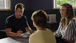 Mark Brennan, Jimmy Williams, Amy Williams in Neighbours Episode 