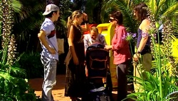 Stingray Timmins, Steph Scully, Max Hoyland, Lyn Scully, Dylan Timmins in Neighbours Episode 4939