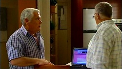 Lou Carpenter, Harold Bishop in Neighbours Episode 4942