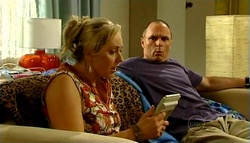 Janelle Timmins, Kim Timmins in Neighbours Episode 4961