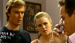 Robert Robinson, Elle Robinson, Paul Robinson in Neighbours Episode 