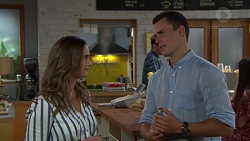 Amy Williams, Jack Callahan in Neighbours Episode 