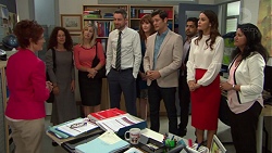 Susan Kennedy, Wayne Baxter, Finn Kelly, Elly Conway in Neighbours Episode 7599