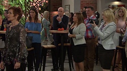 Susan Kennedy, Elly Conway, Tim Collins, Terese Willis in Neighbours Episode 