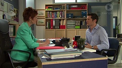 Susan Kennedy, Finn Kelly in Neighbours Episode 