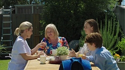 Brooke Butler, Sheila Canning, Amy Williams, Jimmy Williams in Neighbours Episode 