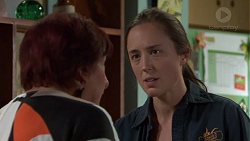 Angie Rebecchi, Sonya Rebecchi in Neighbours Episode 