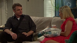 Gary Canning, Brooke Butler in Neighbours Episode 7609