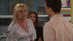 Lauren Turner, Terese Willis, Jack Callahan in Neighbours Episode 