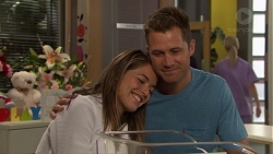 Paige Novak, Mark Brennan in Neighbours Episode 