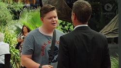 Callum Rebecchi, Paul Robinson in Neighbours Episode 