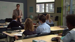 Finn Kelly, Piper Willis, Ben Kirk in Neighbours Episode 7621