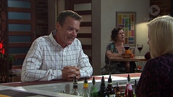 Paul Robinson, Sheila Canning in Neighbours Episode 