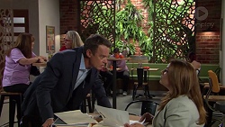 Paul Robinson, Terese Willis in Neighbours Episode 7631