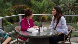 Susan Kennedy, Elly Conway in Neighbours Episode 