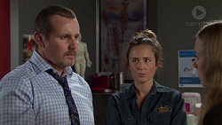 Toadie Rebecchi, Sonya Rebecchi, Willow Somers (posing as Willow Bliss) in Neighbours Episode 