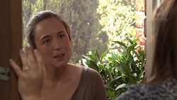 Sonya Rebecchi, Terese Willis in Neighbours Episode 7646