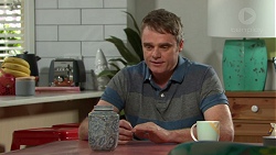 Gary Canning in Neighbours Episode 