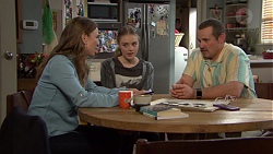 Amy Williams, Willow Somers (posing as Willow Bliss), Toadie Rebecchi in Neighbours Episode 