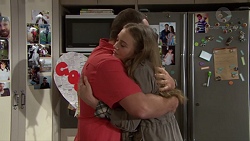 Toadie Rebecchi, Willow Somers (posing as Willow Bliss) in Neighbours Episode 
