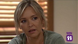 Steph Scully in Neighbours Episode 