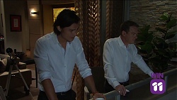 Leo Tanaka, Paul Robinson in Neighbours Episode 7663