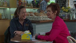 Sonya Rebecchi, Susan Kennedy in Neighbours Episode 7669