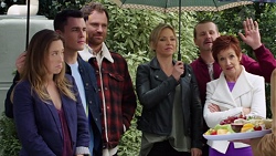 Sonya Rebecchi, Jack Callahan, Shane Rebecchi, Steph Scully, Toadie Rebecchi, Susan Kennedy in Neighbours Episode 