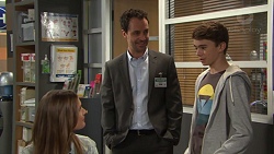 Amy Williams, Nick Petrides, Jimmy Williams in Neighbours Episode 7675