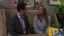 Nick Petrides, Amy Williams in Neighbours Episode 