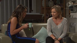Paige Novak, Steph Scully in Neighbours Episode 