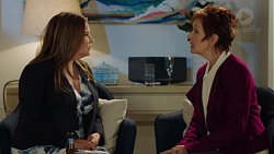 Terese Willis, Susan Kennedy in Neighbours Episode 