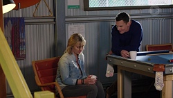 Steph Scully, Jack Callahan in Neighbours Episode 