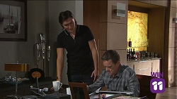 Leo Tanaka, Paul Robinson in Neighbours Episode 
