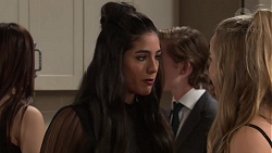 Yashvi Rebecchi, Freya Stone in Neighbours Episode 