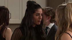 Yashvi Rebecchi, Freya Stone in Neighbours Episode 7688