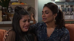 Yashvi Rebecchi, Dipi Rebecchi in Neighbours Episode 7689