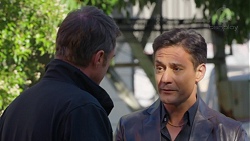 Gary Canning, John Rotondo in Neighbours Episode 