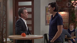 Paul Robinson, Leo Tanaka in Neighbours Episode 