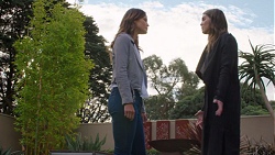 Elly Conway, Paige Novak in Neighbours Episode 