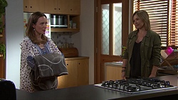 Sonya Rebecchi, Steph Scully in Neighbours Episode 7694