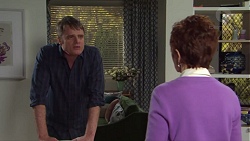 Gary Canning, Susan Kennedy in Neighbours Episode 7702