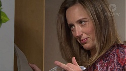 Sonya Rebecchi in Neighbours Episode 7710