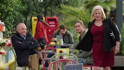 Hamish Roche, Tyler Brennan, Sheila Canning in Neighbours Episode 