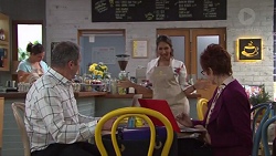 Karl Kennedy, Dipi Rebecchi, Susan Kennedy in Neighbours Episode 