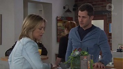 Steph Scully, Mark Brennan in Neighbours Episode 