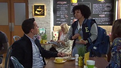 Jack Callahan, Bec Simmons in Neighbours Episode 7722