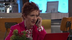 Susan Kennedy in Neighbours Episode 