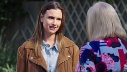 Amy Williams, Sheila Canning in Neighbours Episode 